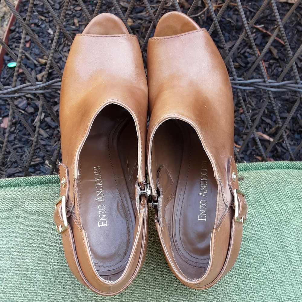 Enzo Angiolini Easebastjan Brown Leather Peep Toe Platform Heel. - Picture 9 of 16